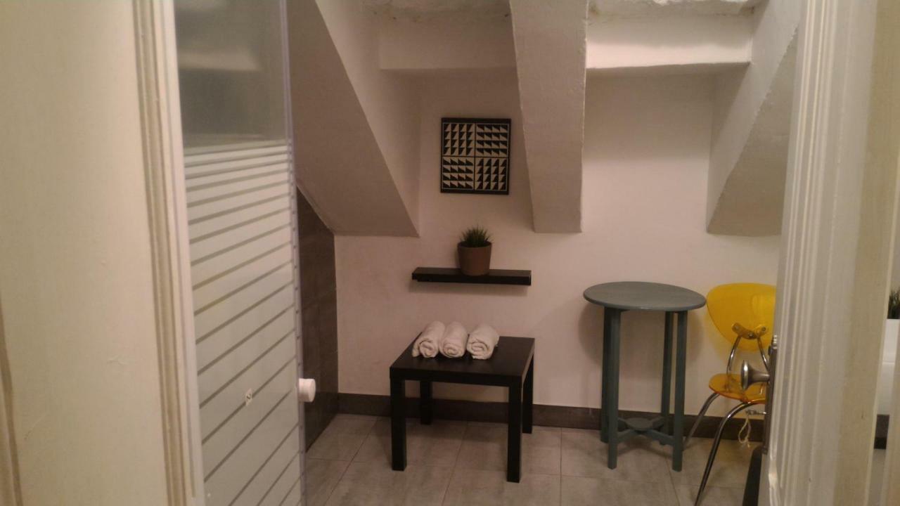 Ritz & Freud Guest House Lisbona Esterno foto